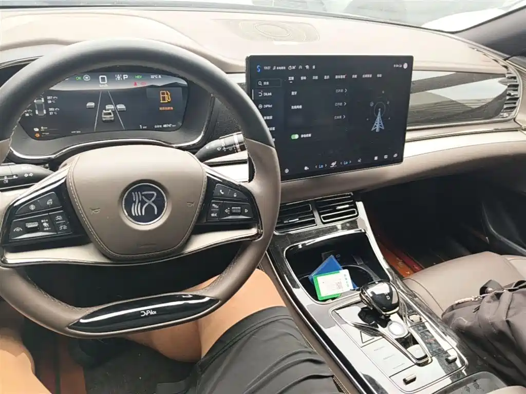 BYD Han 2025 DM-i 125KM Comfort фото 10