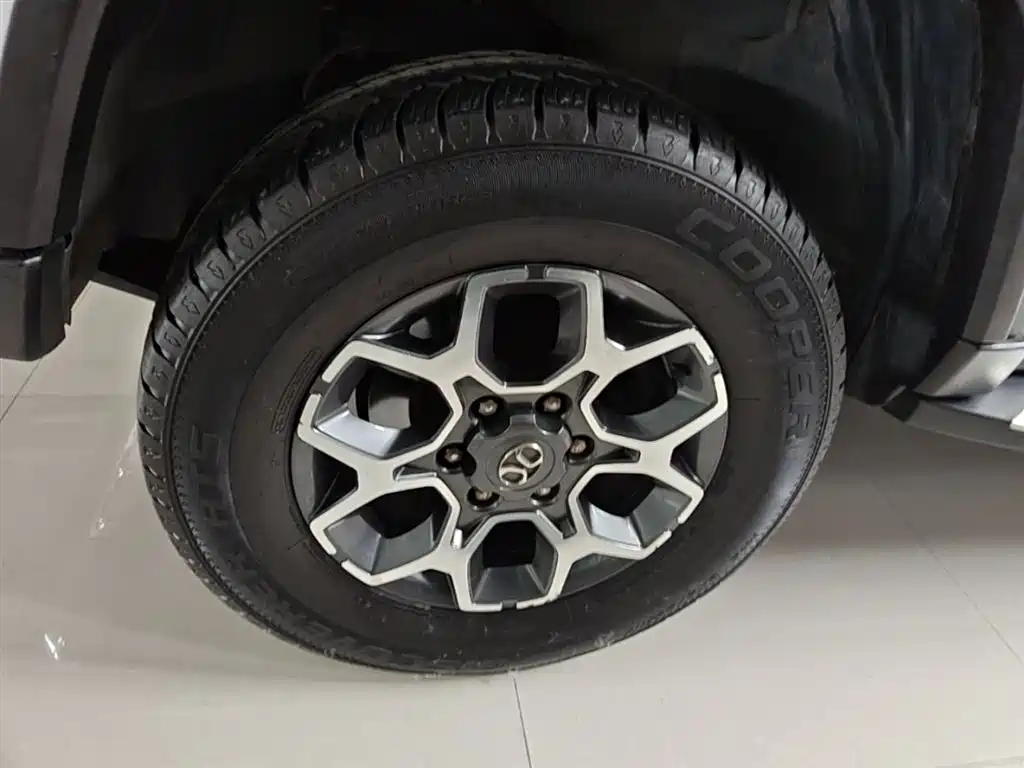 BAIC ORV Beijing Offroad BJ40 2019 PLUS 2.3T Automatic 4WD Flagship Edition China VI фото 23