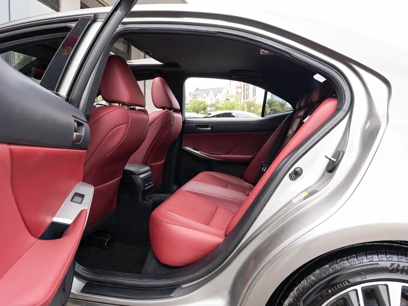 Lexus IS 2017 300 F SPORT фото 10