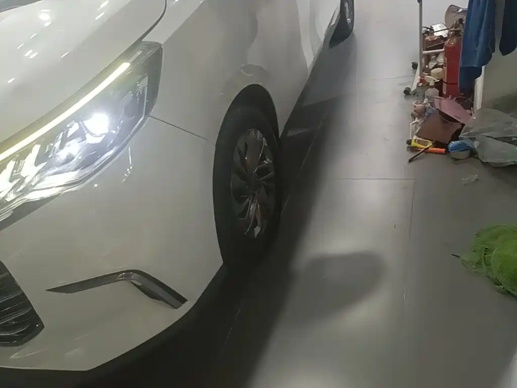 Maxus Maxus G50 2019 2019 1.5T Automatic Luxury Edition China VI