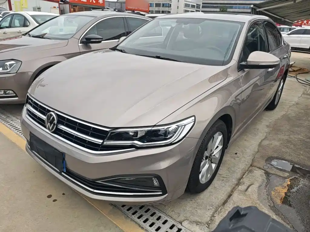Фото 2 - Volkswagen Bora