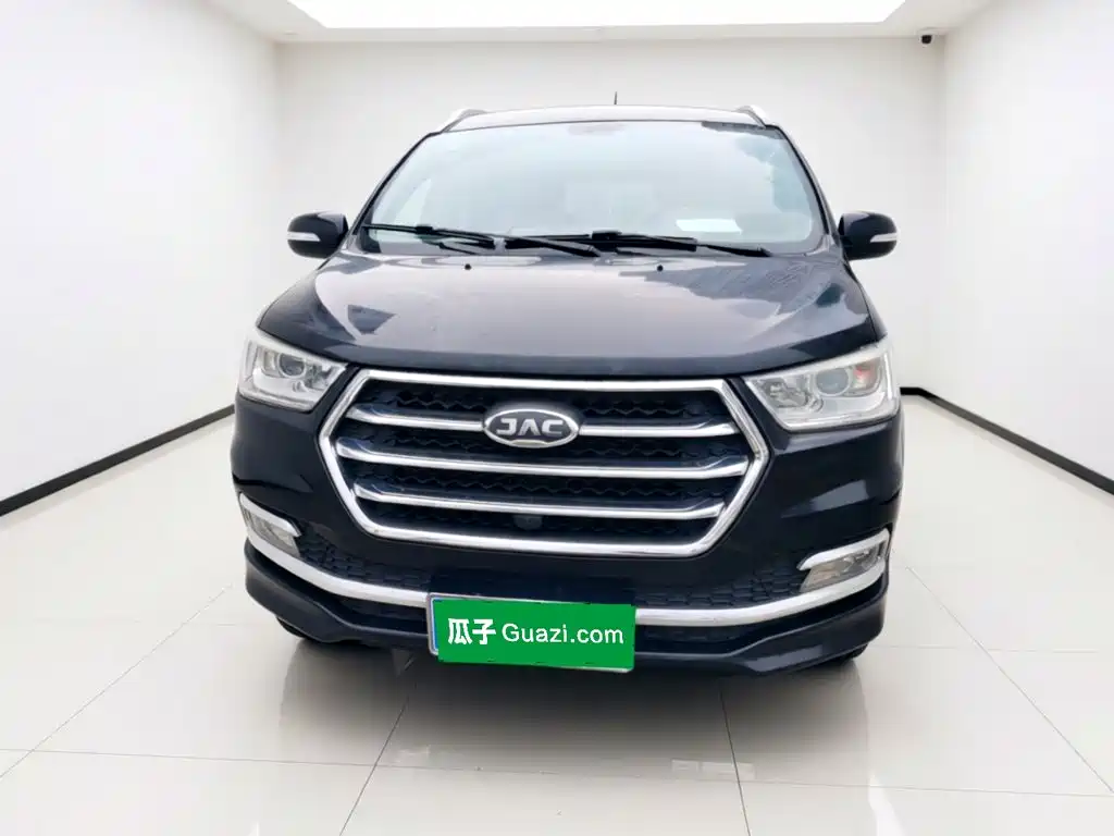 JAC Refine Refine M4 2017 2016 2.0L Manual Luxury