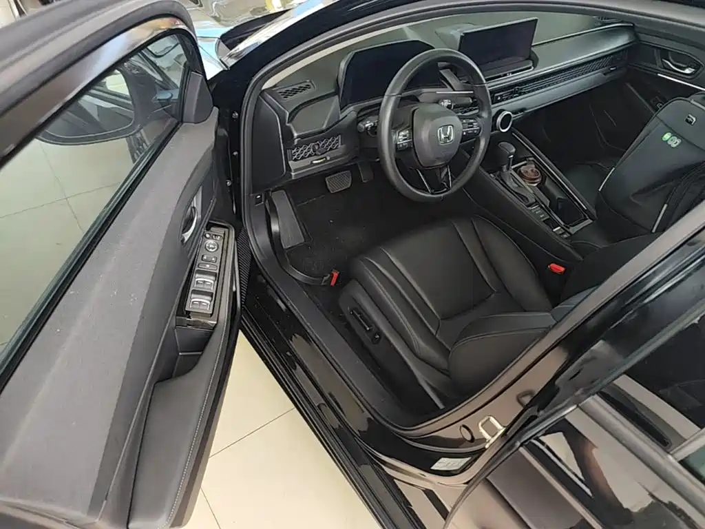 Honda Accord 2025 2025 Sport Series 260TURBO Luxury Edition