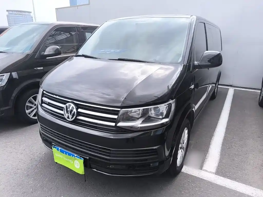 Volkswagen Caravelle 2018 2017 2.0TSI 4WD Comfort 7-Seater