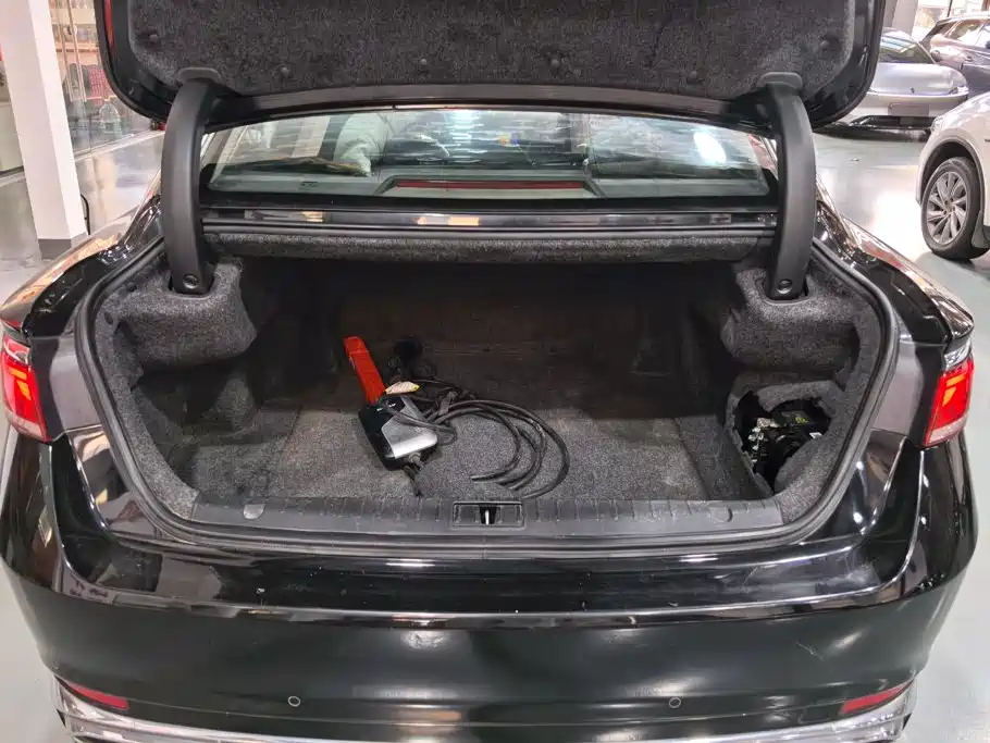 Geely Borui PHEV 2021 2021 1.5T ePro Leading Glory Edition