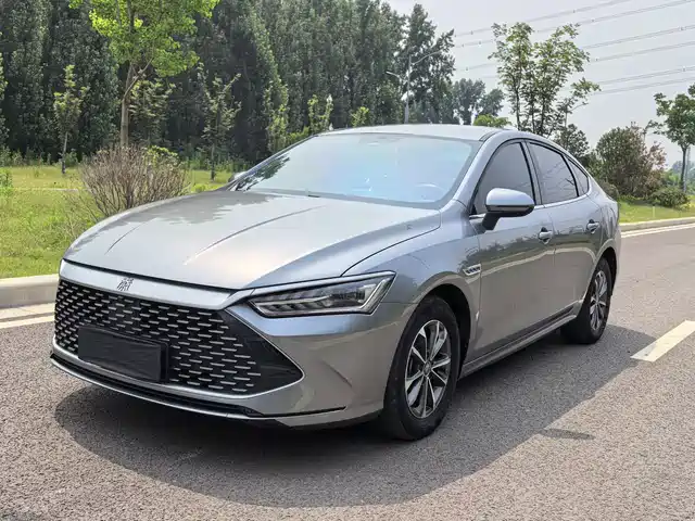 BYD Qin PLUS 2021 DM-i 55KM Premium