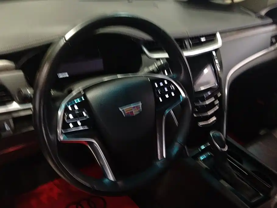 Cadillac XTS 2019 2018 28T Technology