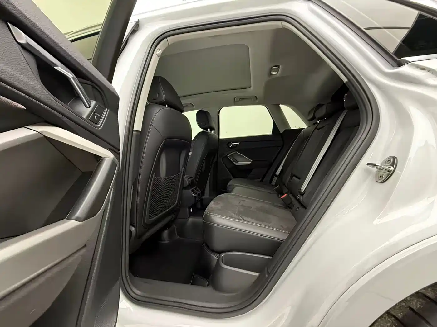 Audi Q3 2022 35 TFSI Progressive Dynamic фото 11