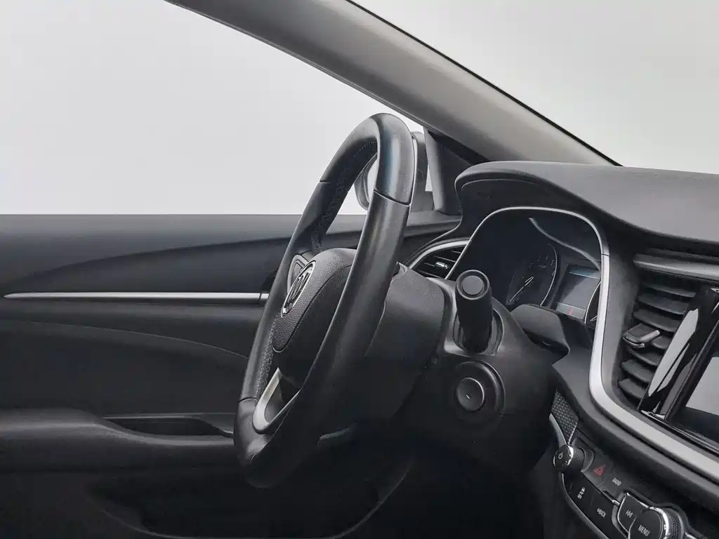Фото 22 - Buick Excelle