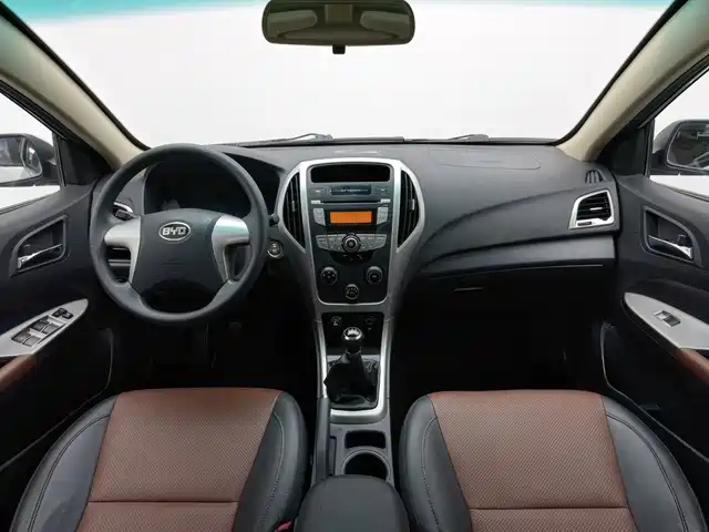 BYD F3 2015 Energy-saving Edition 1.5L Manual Luxury — фото 5