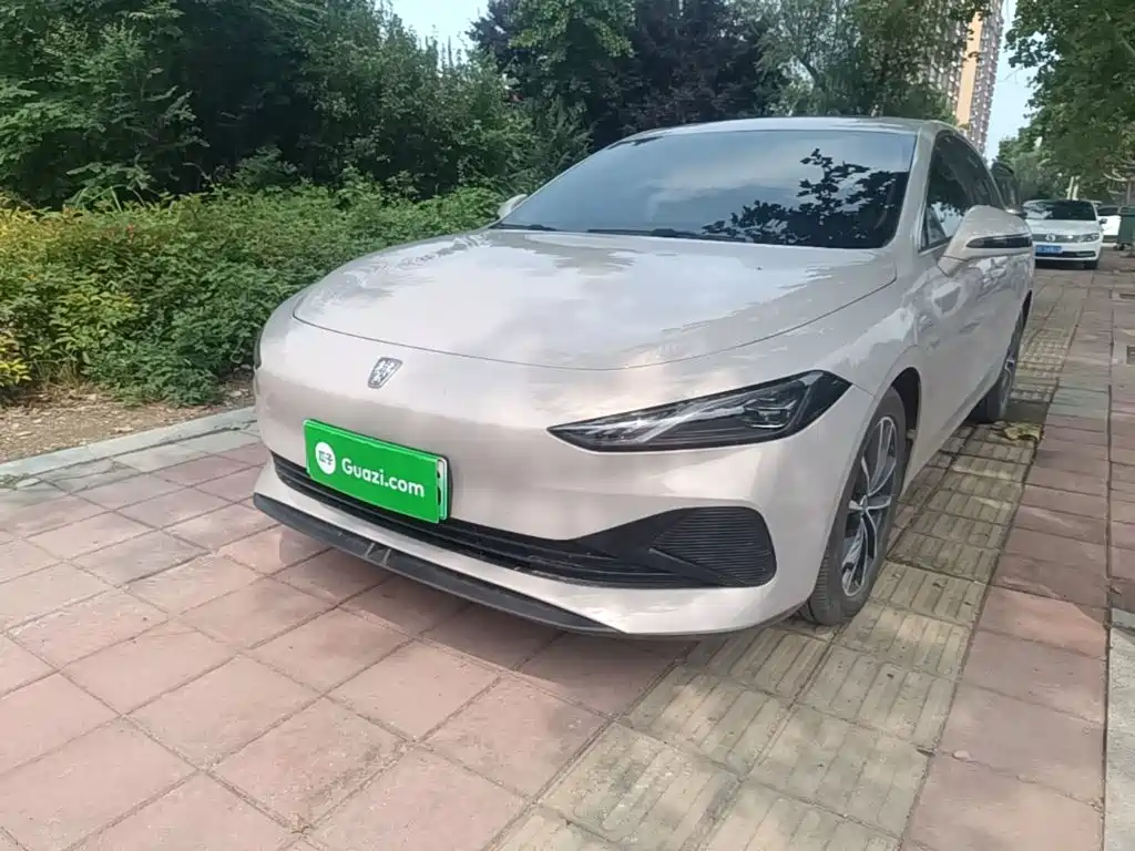 Roewe D7 2025 2025 DMH 125km World Champion Edition