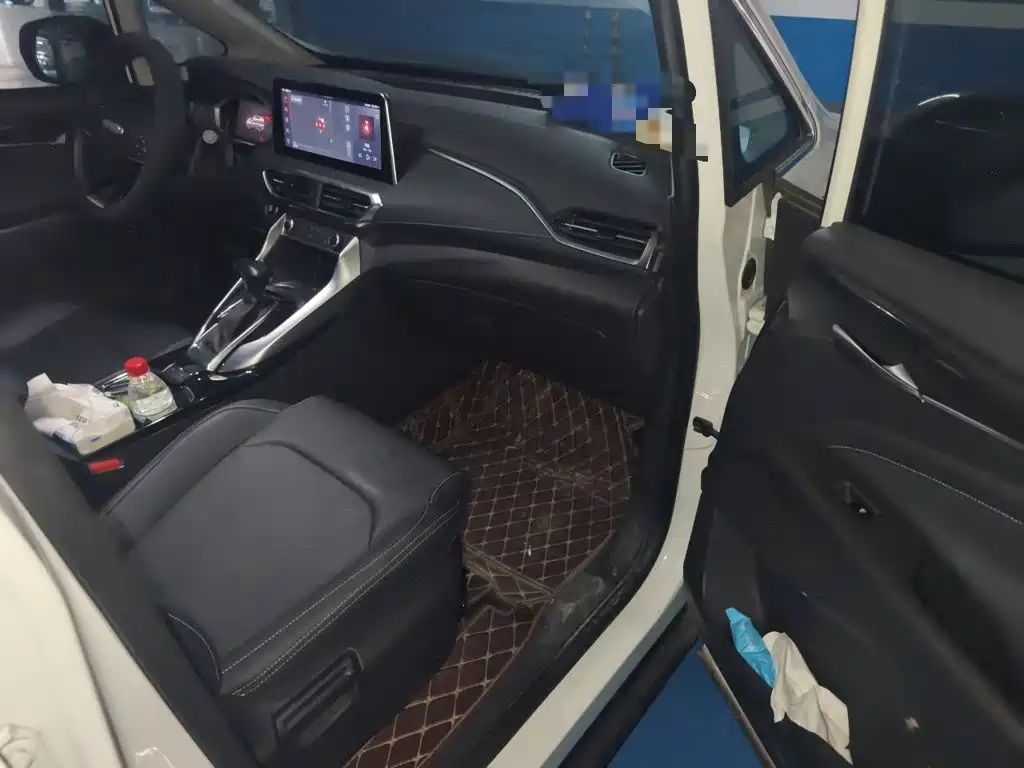 SAIC Maxus Maxus G50 2020 2020 1.5T Auto Luxury