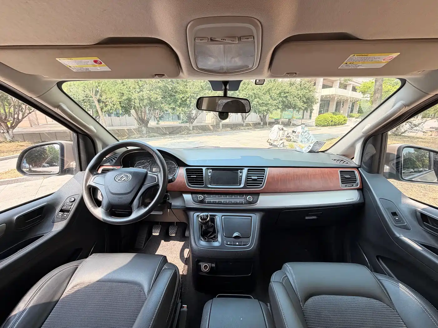 SAIC Maxus Maxus G10 2018 PLUS 1.9T Manual Elite Edition Diesel фото 4