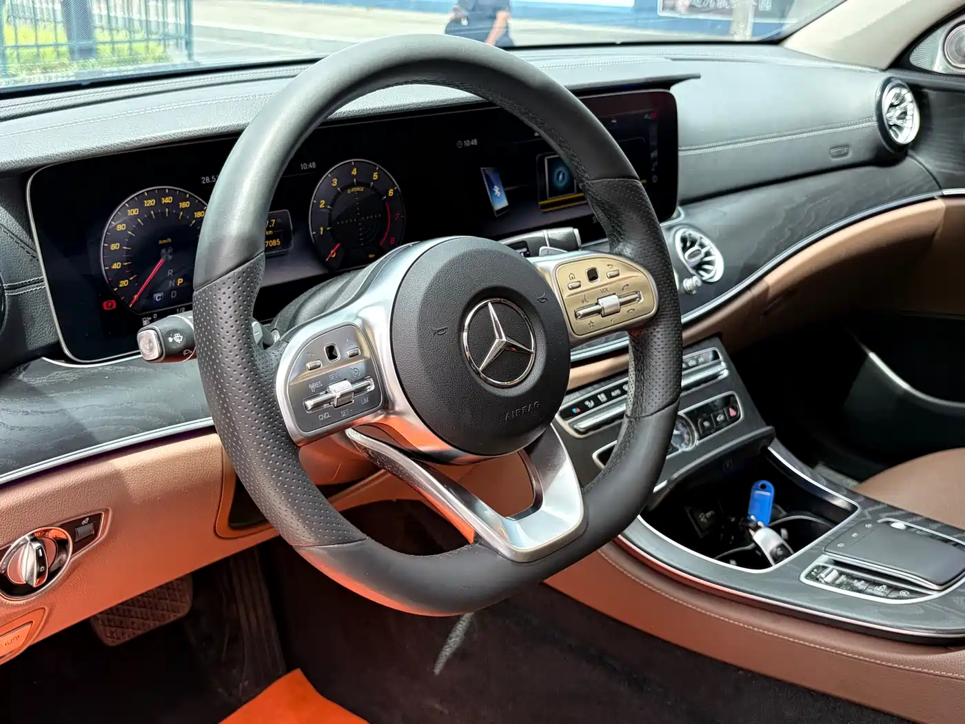 Mercedes-Benz E-Class 2019 E 300 L Sport Luxury фото 11