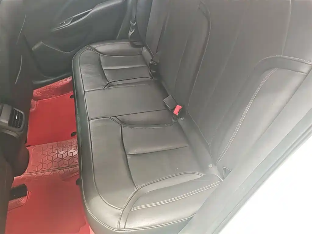 Buick Excelle 2019 18T Auto Connected Elite China VI фото 17
