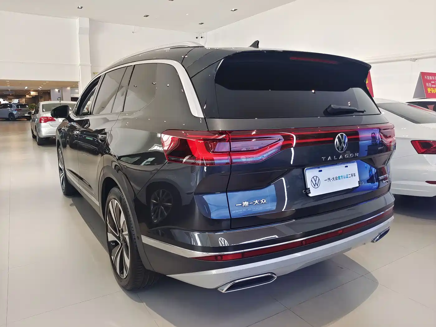 Volkswagen Talagon 2022 380TSI 4WD Luxury Premium Pro Edition 6-seater фото 3