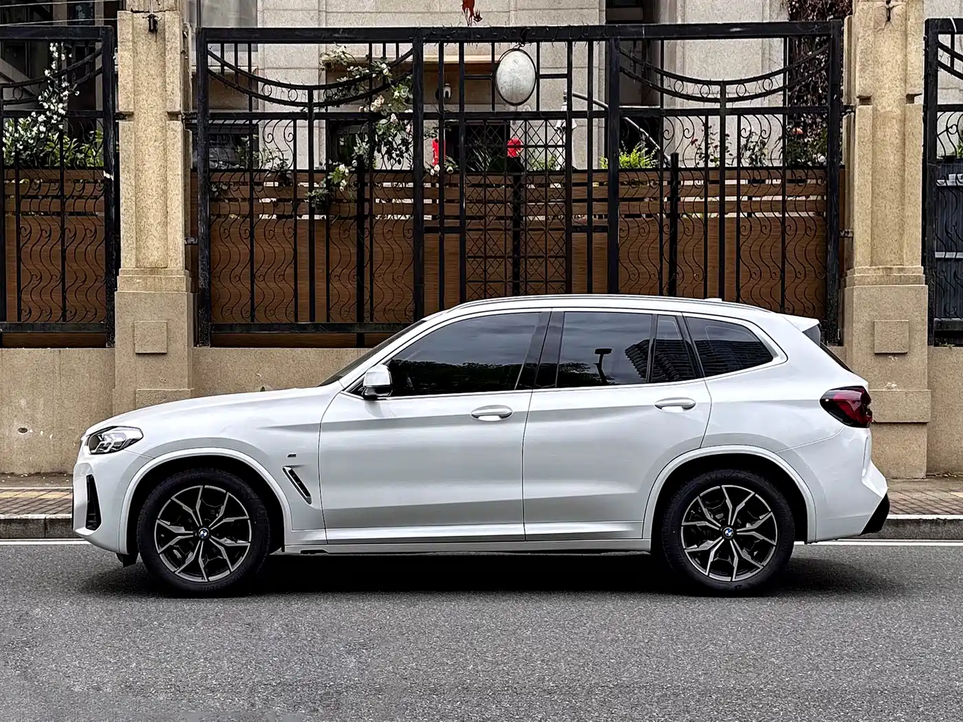 BMW X3 2022 xDrive25i M Sport Package фото 3