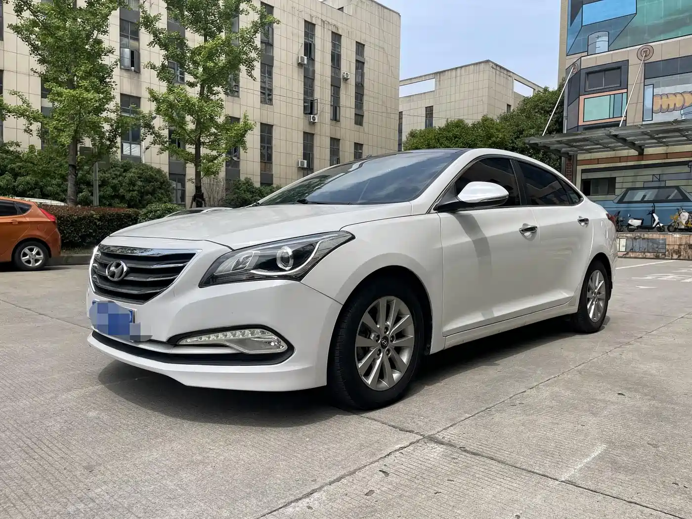 Hyundai Mistra 2014 1.8L Auto Smart GLS