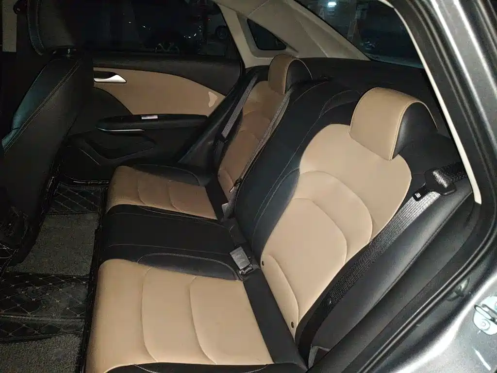 Chevrolet Monza 2020 320 Auto Comfort Edition фото 15