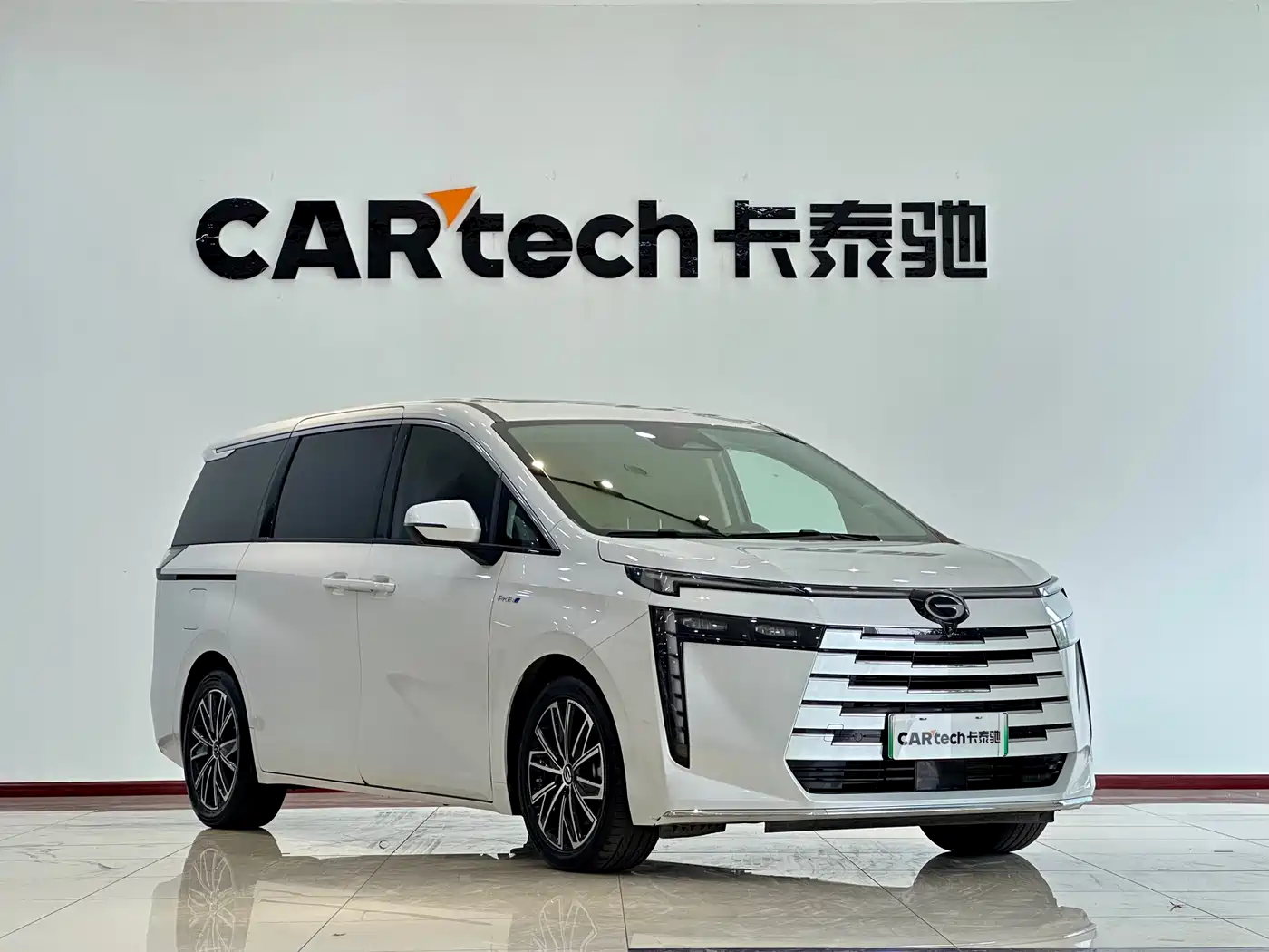 GAC Trumpchi Trumpchi E8 NEV 2024 Model 150km MAX фото 3