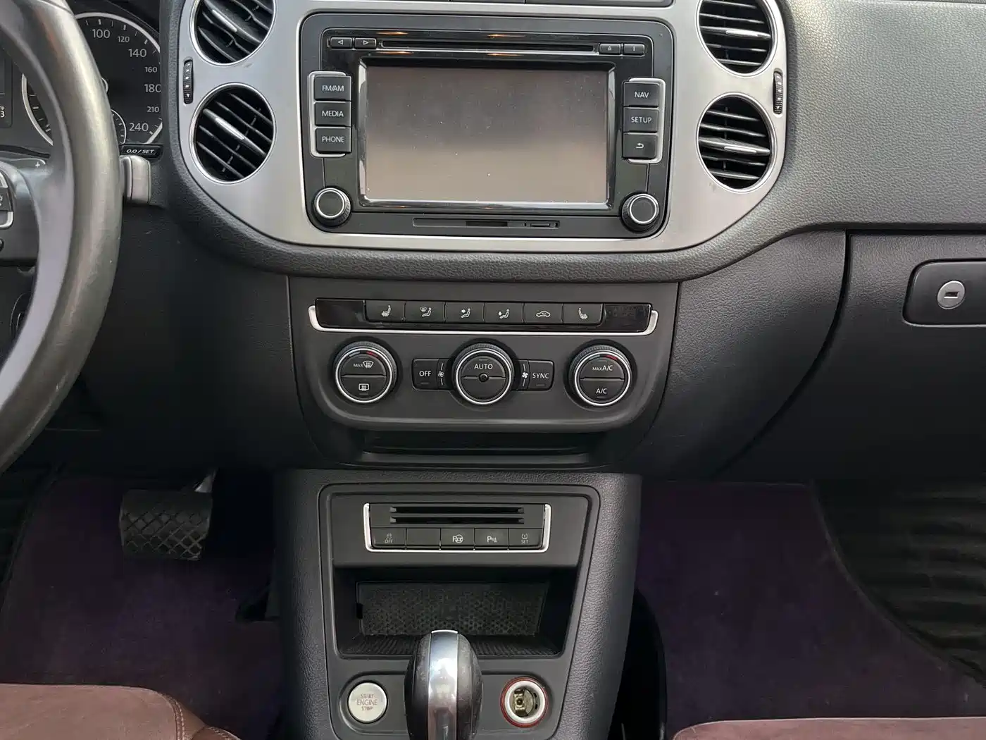 Volkswagen Tiguan 2015 2.0TSI Automatic 4WD Flagship фото 17