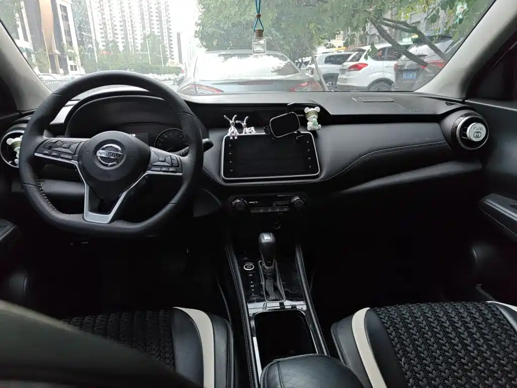 Nissan Kicks 2023 2022 1.5L CVT XV Luxury Edition