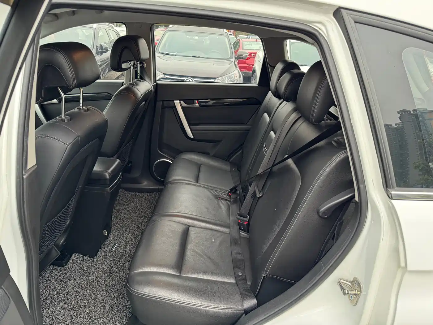 Chevrolet Captiva 2012 2.4L 4WD Flagship Edition 7-Seater фото 19