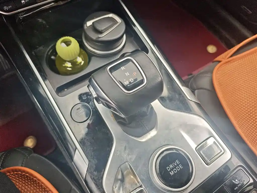 Hongqi HS5 2019 2.0T Smart Connect Enjoy Edition фото 10