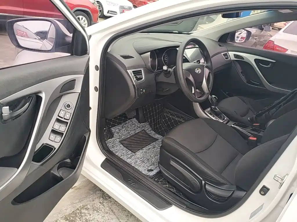 Hyundai Langdong 2017 2016 1.6L Automatic Smart Edition