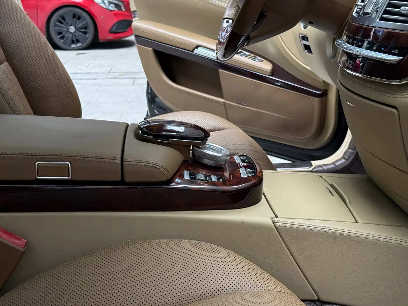 Mercedes-Benz S-Class 2008 Model S 600 L фото 31