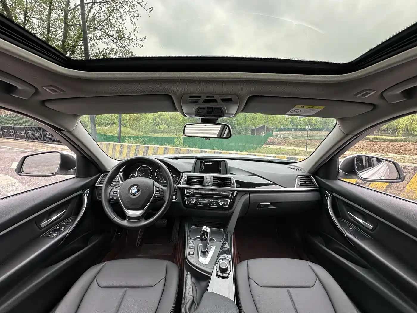 BMW 3 Series 2017 320Li Fashion фото 12