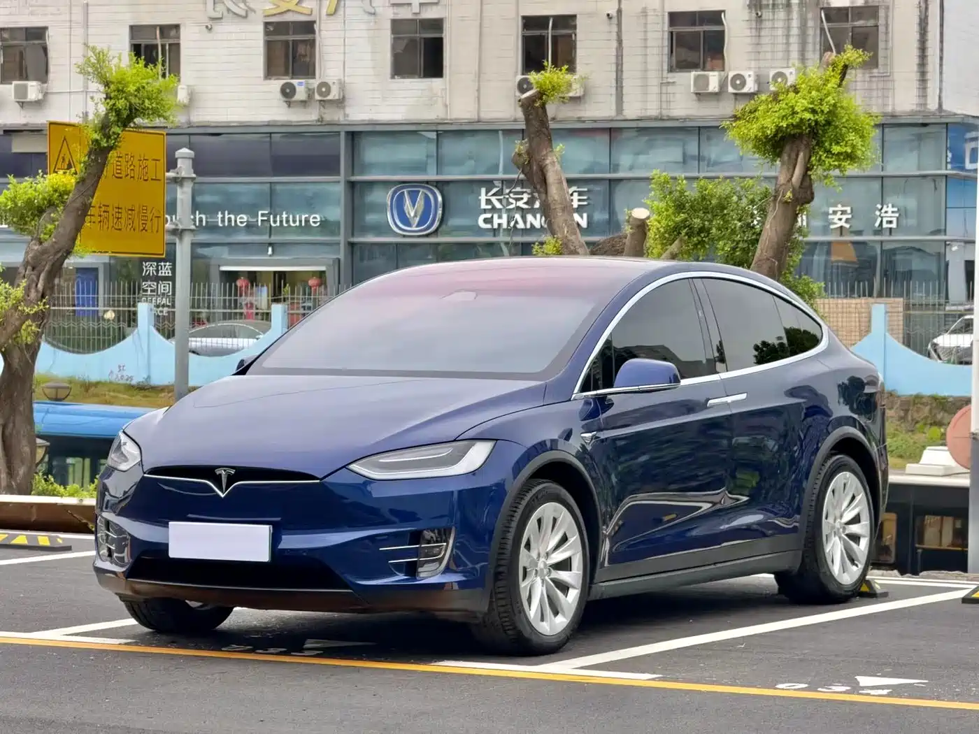 tesla model-x