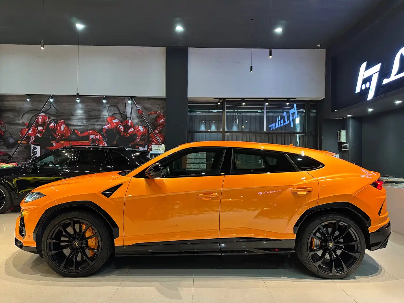Lamborghini Urus 2023 2021 4.0T V8
