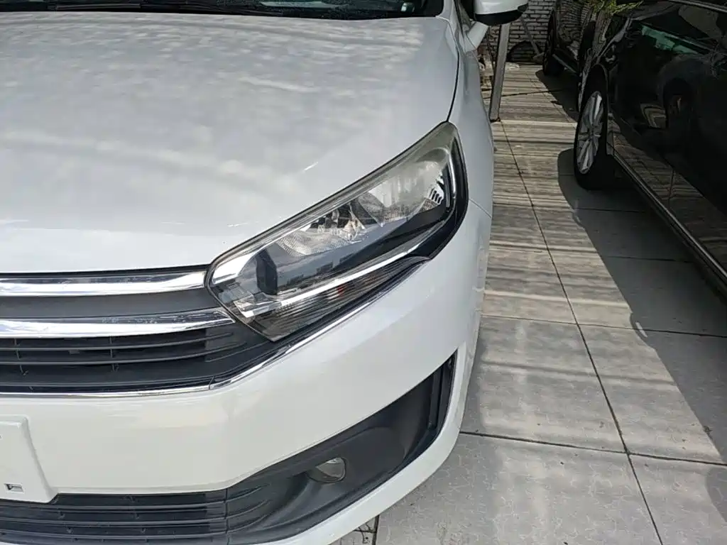 Citroën C4 C-Quatre 2016 2016 1.6L Automatic Comfort