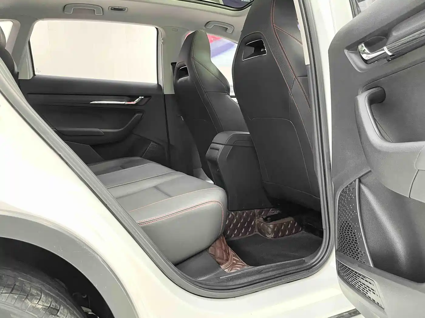 Škoda Kamiq 2022 GT 1.5L Automatic Ultimate Edition фото 18