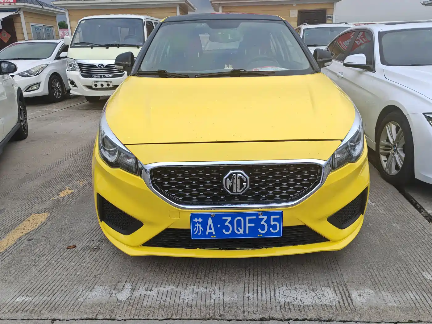 2018 MG 3