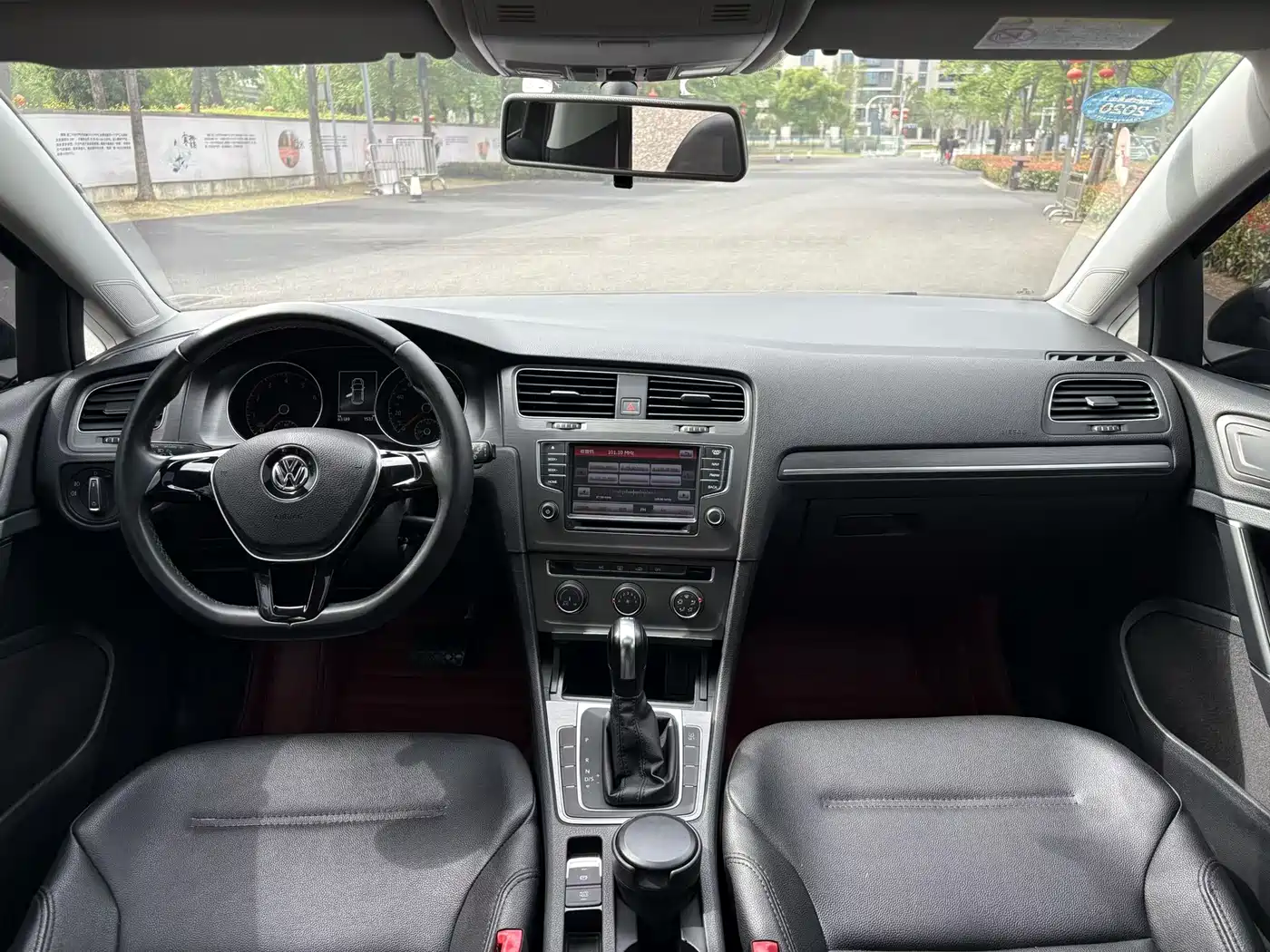 Volkswagen Golf 2015 1.4TSI Automatic Comfort фото 9