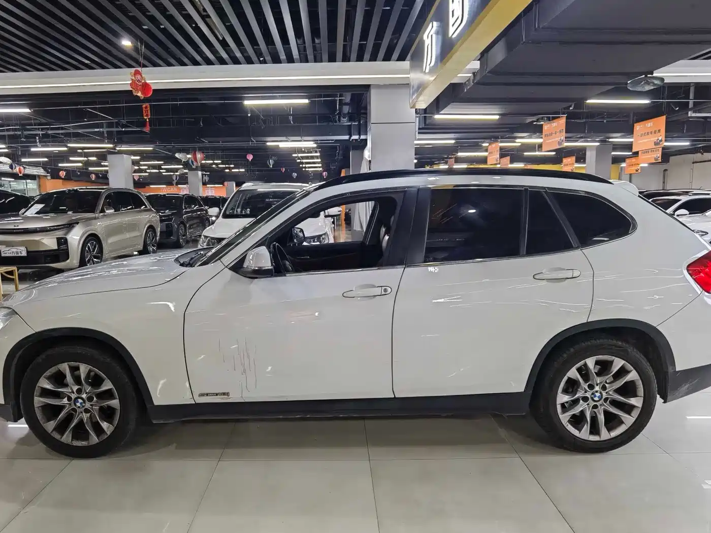 BMW X1 2015 Model sDrive18i Fashion Advanced Edition фото 3