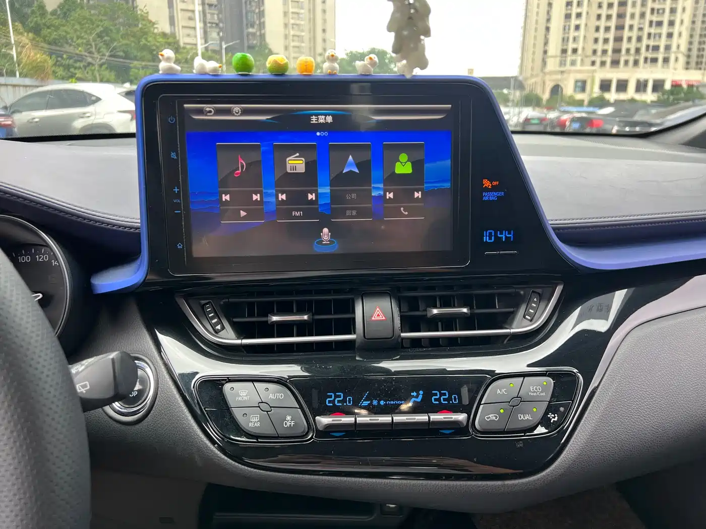 Toyota C-HR 2018 Model 2.0L Luxury Sunroof Version China V фото 14