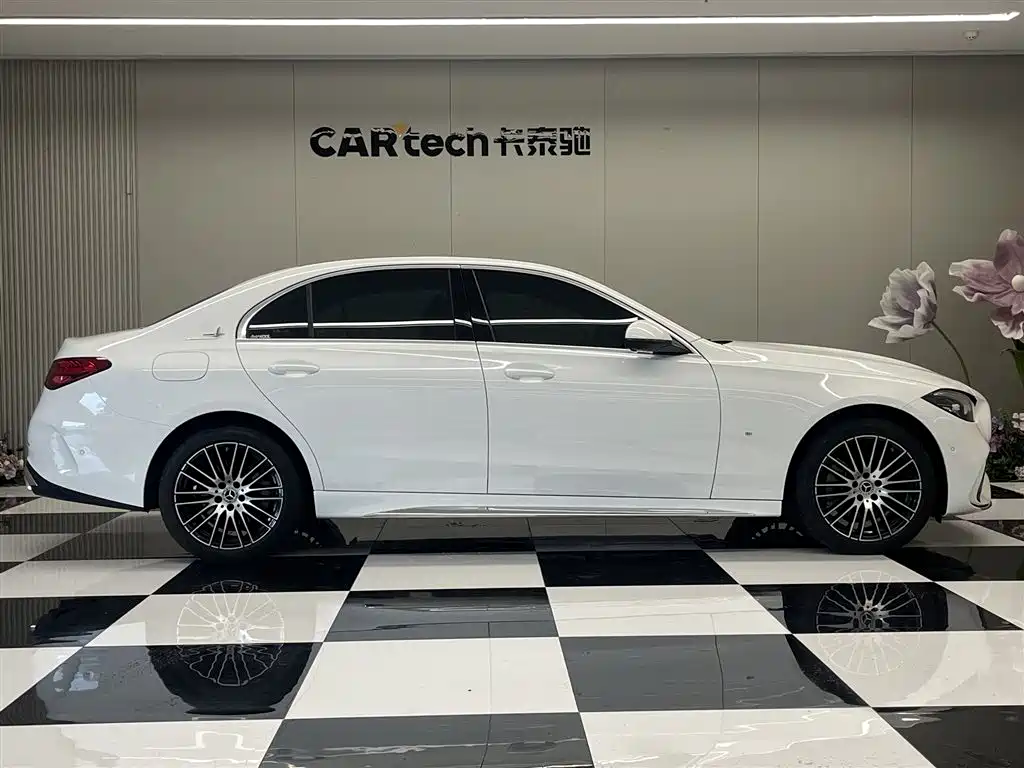 Mercedes-Benz C-Class 2024 Facelift C 260 L фото 4