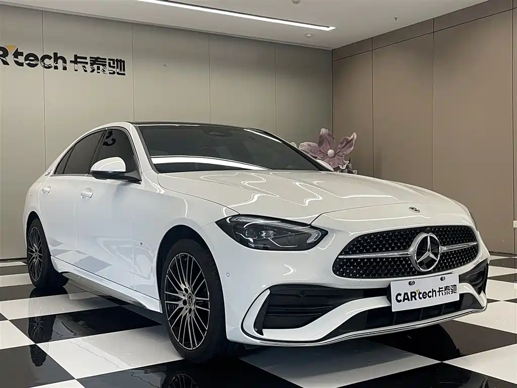 Mercedes-Benz C-Class 2024 Facelift C 260 L фото 2