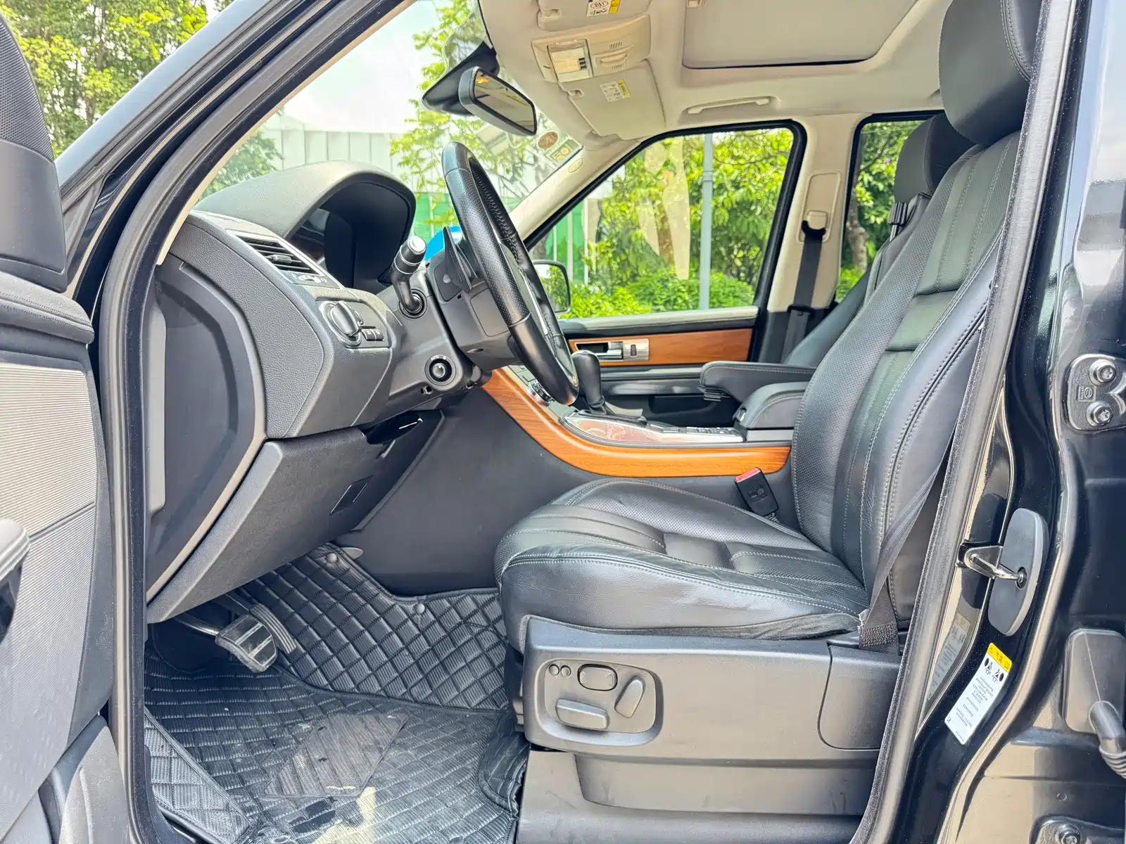 Photo 12 - Land Rover Range Rover Sport