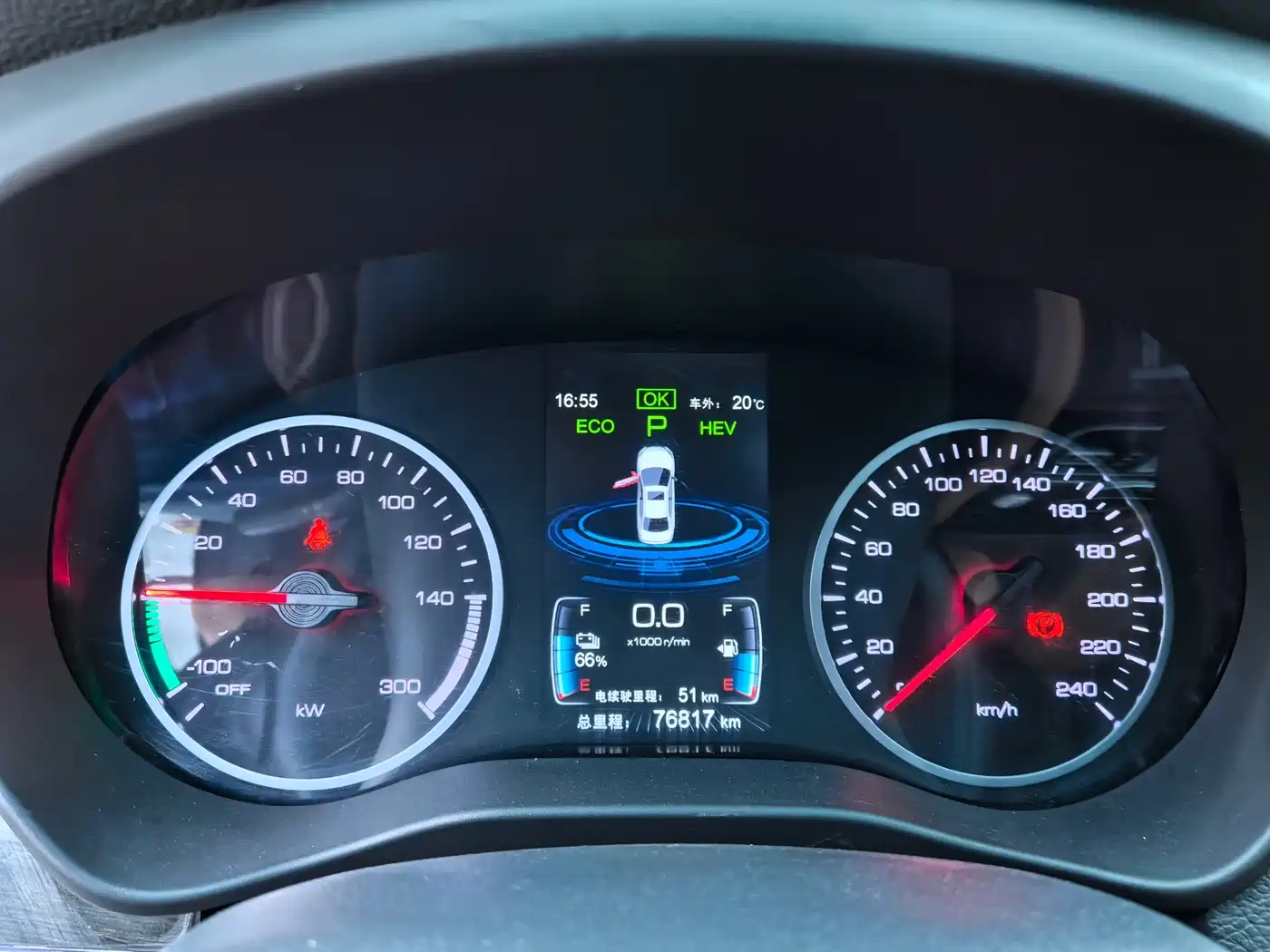 BYD Qin New Energy 2017 1.5T Premium Model фото 18