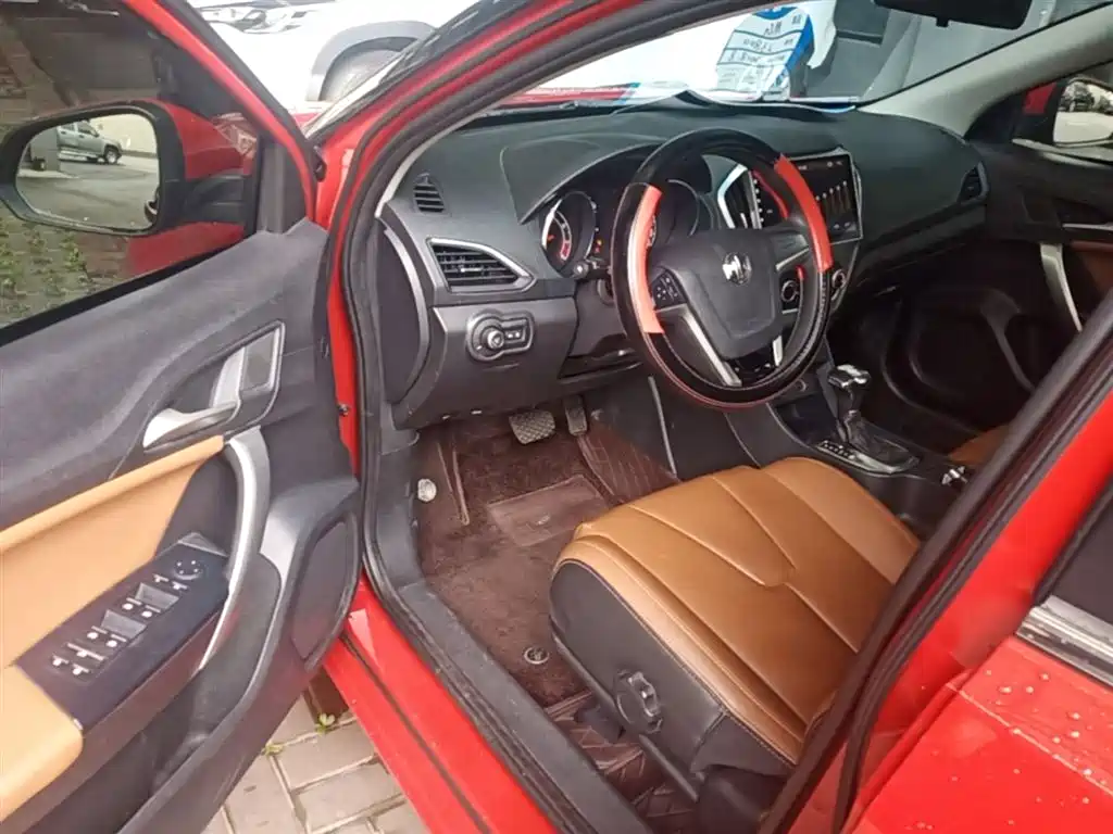 MG GT 2018 2016 Model 1.5L Automatic Premium Luxury Edition
