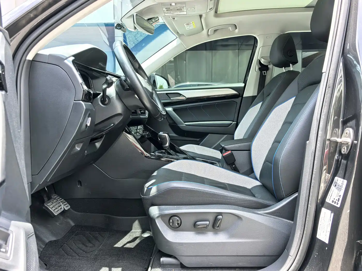Volkswagen Tayron GTE Plug-in Hybrid 2022 1.4T Premium фото 6