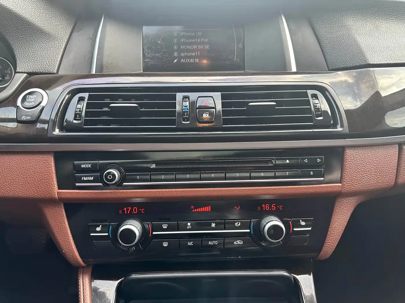 BMW 5 Series 2014 525Li Leading фото 14
