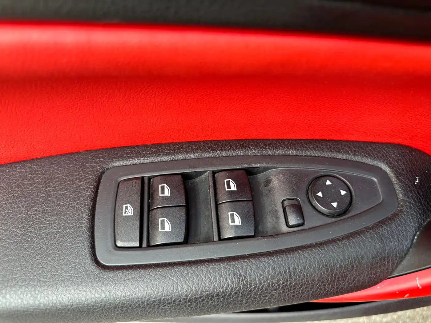 BMW 1 Series (Import) 2013 Facelift 116i Leading Model фото 20