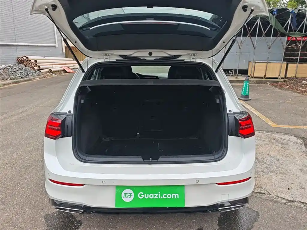 Volkswagen Golf 2021 280TSI DSG R-Line фото 19
