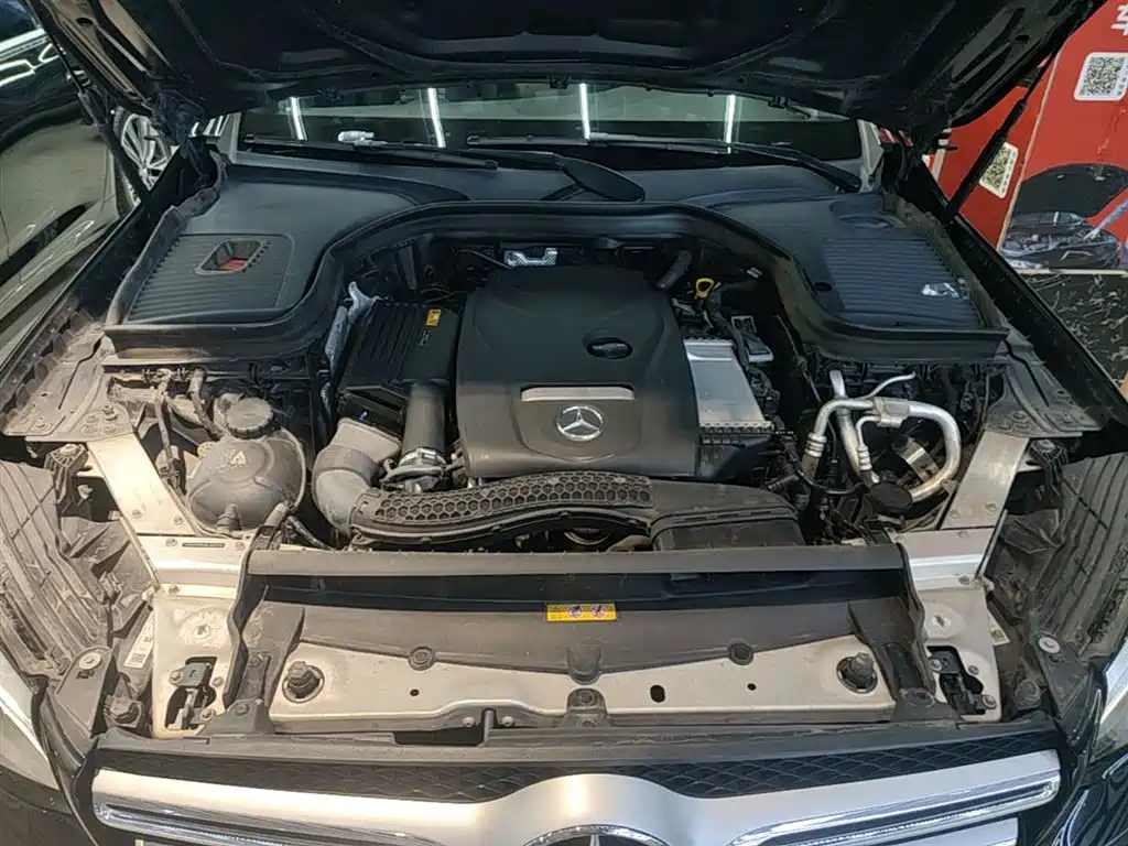 Mercedes-Benz GLC 2018 Facelift GLC 200 4MATIC фото 20