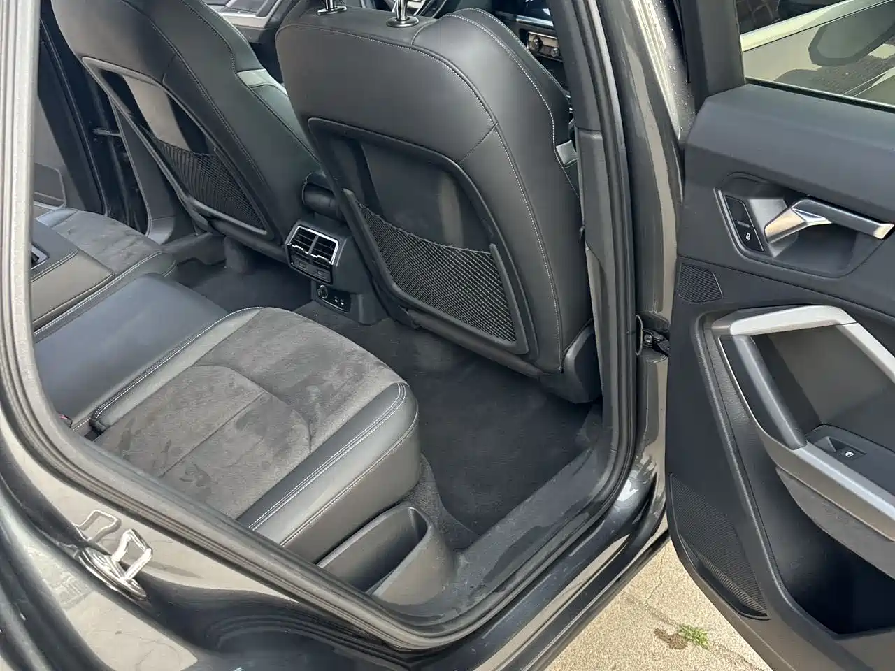 Audi Q3 2022 35 TFSI Fashion Elegance фото 13
